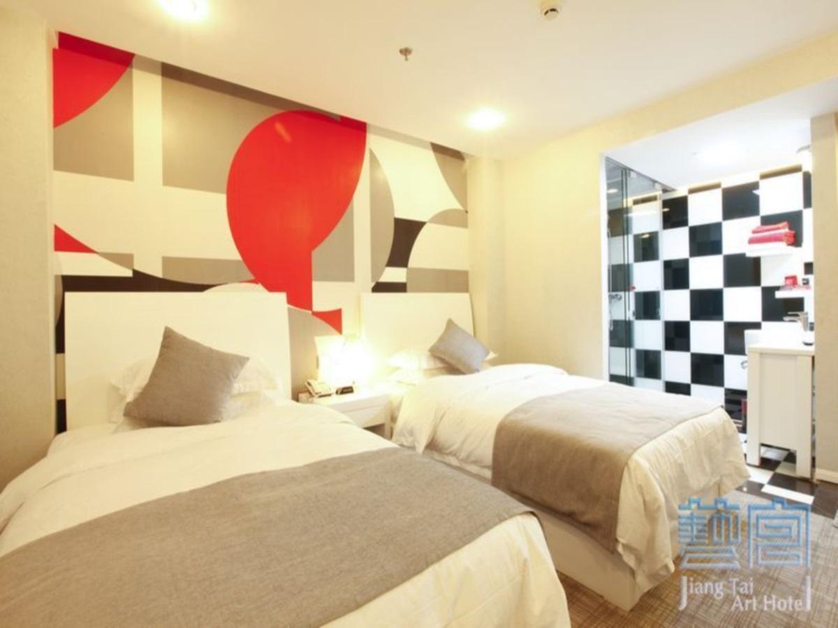 Beijing Jiang Tai Hotel Exterior photo